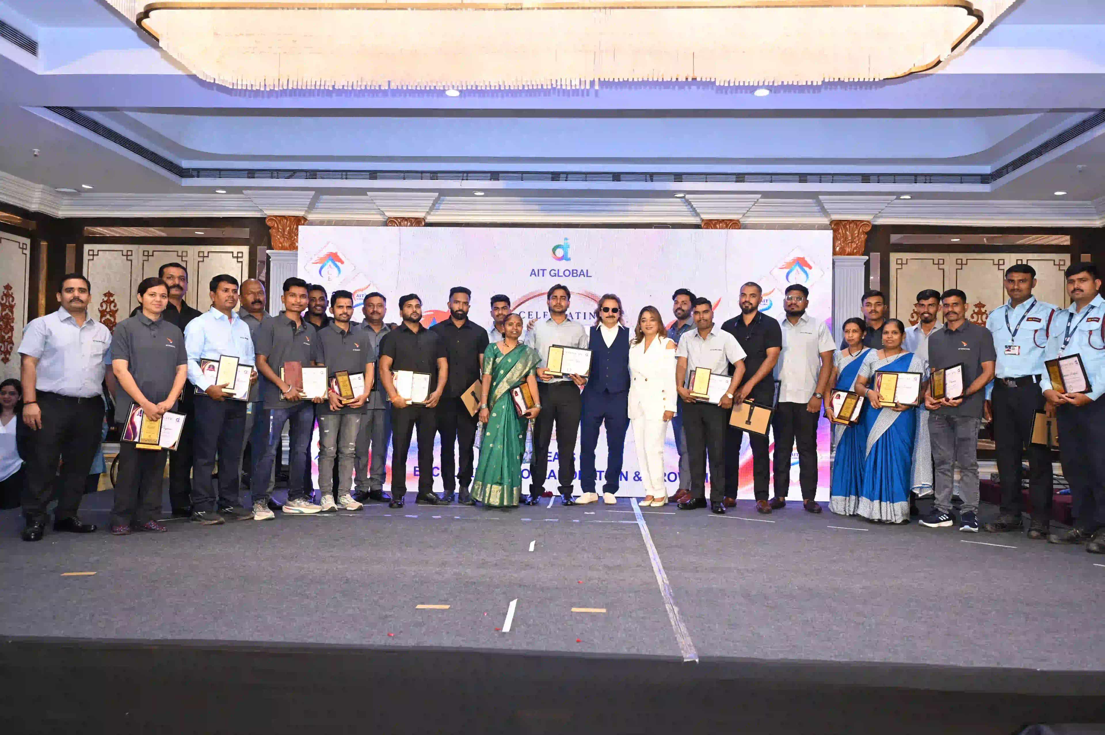 Best Helping Hands Award Winners